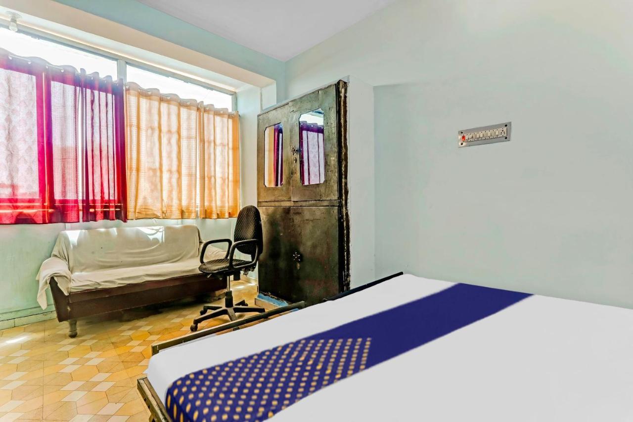 Spot On 81122 Saket Honest Hotel Ayodhya Екстериор снимка